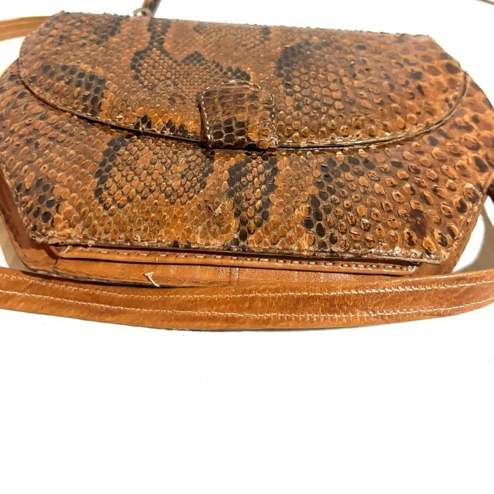 Brown vintage Snake leather Crossbody Bag